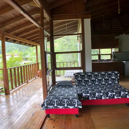 Jungle House Gæstehus Çıralı